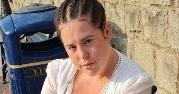 Maidstone mum who punched neighbour 20 times over complaint about loud music at night avoids jail ｜ Kent Online