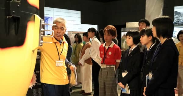 平和への意識 高校生ら高める 被爆体験継承へ 学習会 青少年ピースボランティア 長崎新聞
