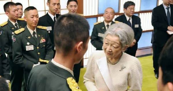 皇室と自衛隊 の接点 平成エピソード 写真特集 共同通信 皇室と自衛隊 の接点 平成エピソード 写真特集 共同通信