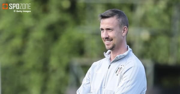 セグンダ ディビシオン 新時代を担うニューコーチ誕生 グティ監督率いるアルメリアが2部で首位浮上 Spotv Now セグンダ ディビシオン 新時代を担うニューコーチ誕生 グティ監督率いるアルメリアが2部で首位浮上 Spotv Now