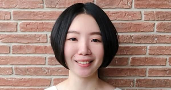 べっ甲テーマに修士論文 開国以降の歴史に焦点 研究続けたいと意欲 長崎純心大 大学院前期修了 松尾春香さん 長崎新聞 べっ甲テーマに修士論文 開国以降の歴史に焦点 研究続けたいと意欲 長崎純心大 大学院前期修了 松尾春香さん 長崎新聞
