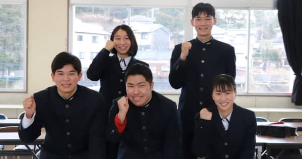 佐世保工業制服、他