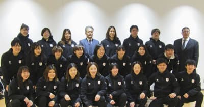 世界女子ハンドボール終え帰国 五輪切符へ体格面課題と監督 ｜ 共同通信