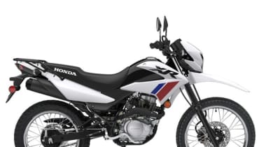 米ホンダ、デュアルスポーツ『XR150L』の2025年モデル発表…新色グレーが登場