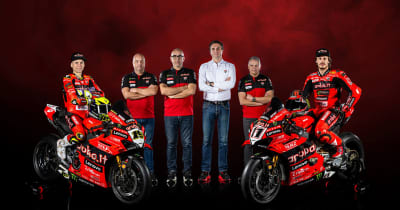 SBK：Aruba.it – ドゥカティが2025年型パニガーレV4 Rを発表。バウティスタとブレガでタイトル奪還目指す