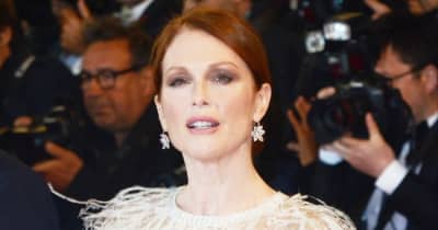 ジュリアン・ムーア、著書がトランプ政権により発禁処分 ｜ BANG Showbiz Japanese