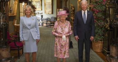 エリザベス英女王、バイデン米大統領夫妻と会談　ウィンザー城で
