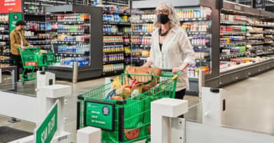 食品スーパー「アマゾン・フレッシュ」、レジなし決済システム導入の新店オープン