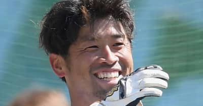 ロッテ契約解除の清田育宏が現役続行を希望　G・G・佐藤氏が明かす「野球をやりたいと」