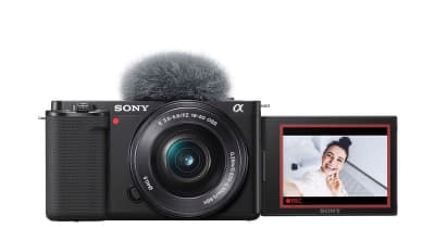 ソニー、レンズ交換できる新Vlogカメラ「ZV-E10」。約7.8万円