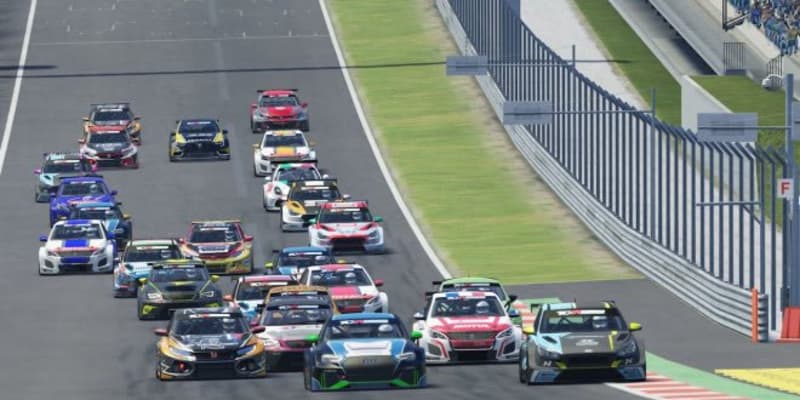 『TCRヨーロッパSIM Racing』第2戦はWTCR経験者が躍動。ナジーが開幕3連勝をマーク