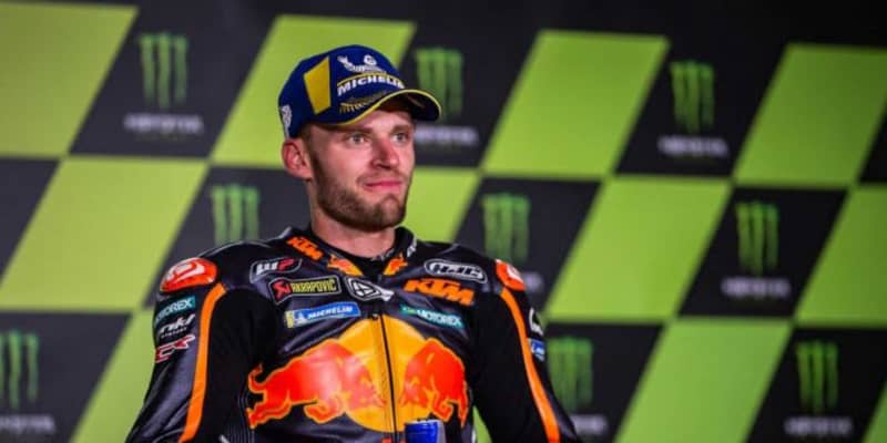 初優勝の喜びを語るビンダー「家族が大きな犠牲を払って裏側を支えてくれた」／MotoGP第4戦レビュー