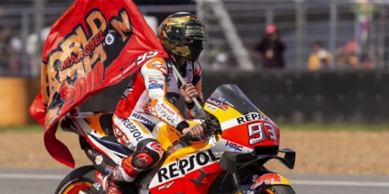 MotoGP：マルク・マルケスのレース復帰時期は「2～3カ月後」とホンダ。2020年のタイトル獲得は不可能に