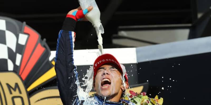 インディ500制覇でRLLRに2012年の忘れものを届けた佐藤琢磨「レースをできる僕たちは幸せだ」