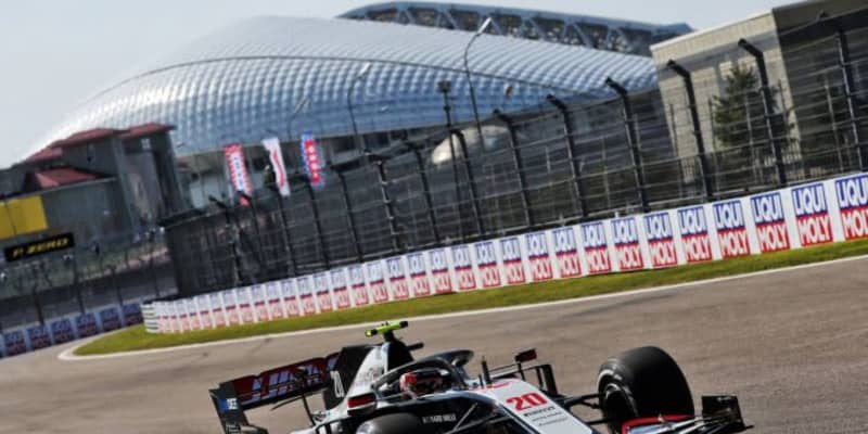 【F1チームの戦い方：小松礼雄コラム第12回】入賞を争う速さを示し続けるも「また12位か……」“詰めの甘さ”も顕著に