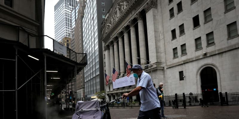 NY株続落、222ドル安　コロナ懸念、ITは上昇