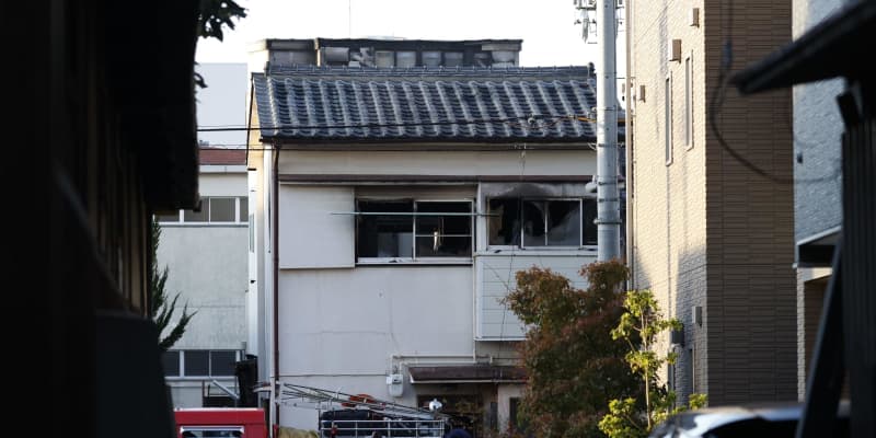 住宅火災で男性2人死亡　大阪・西淀川、5棟に延焼