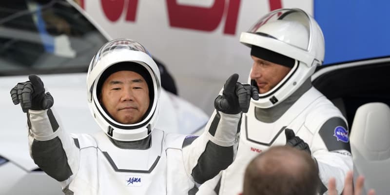 野口聡一さん宇宙ステーションへ　打ち上げから27時間半の旅