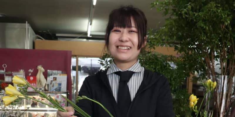 来店客に季節の花 オランダ屋企画 4月19日まで 長崎新聞 来店客に季節の花 オランダ屋企画 4月19日まで 長崎新聞