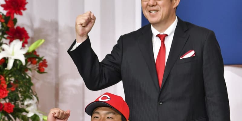 栗林良吏投手「期待とわくわく」　広島が新入団選手を発表