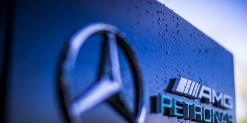 F1王者メルセデスが2021年型マシン『W12』を初始動、サウンドを公開