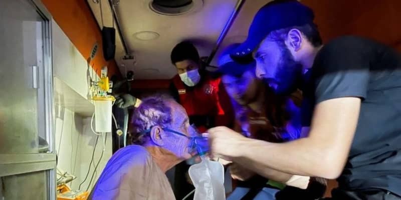 バグダッドの病院で火災、COVID-19患者ら82人死亡