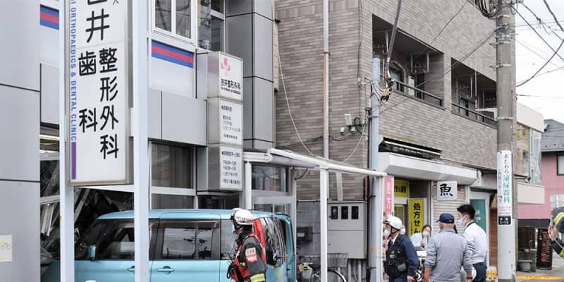 神奈川・小田原の医院に軽ワゴン車突っ込み7人けが　71歳運転「ブレーキとアクセル踏み間違えた」