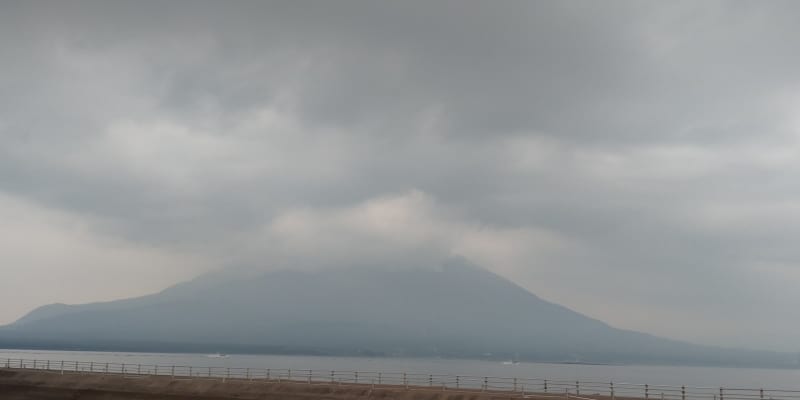 九州南部が梅雨入り　統計開始以来2番目に早い