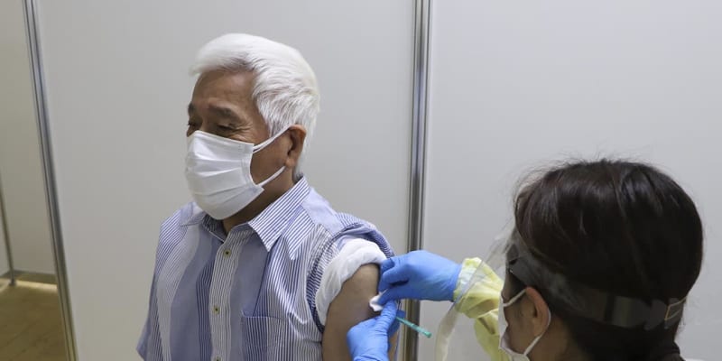 【新型コロナ】横須賀市のワクチン接種　さいか屋で開始、接種者は買い物割引きも