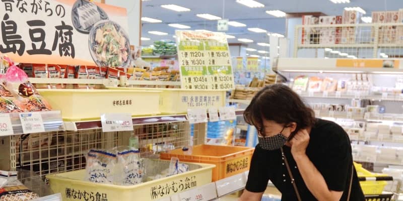 「ほっかほか」が魅力の沖縄の豆腐　きょうから販売時間が短く　食中毒のリスクを防ぐ