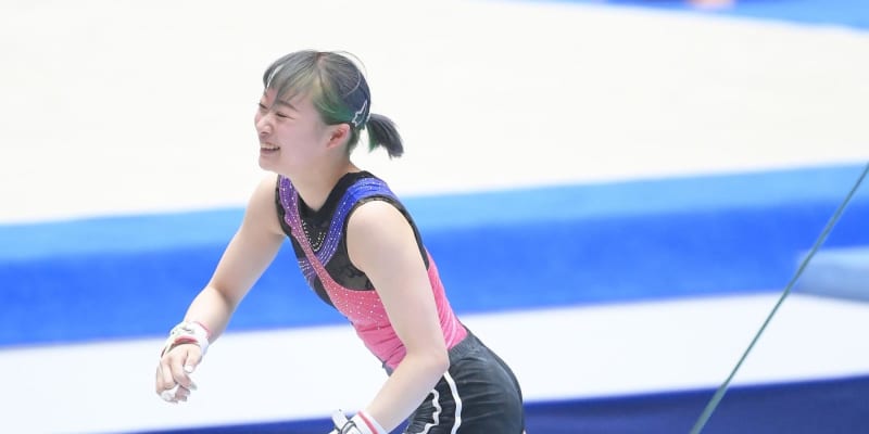 平岩優奈は緑髪で登場　全日本ピンク、NHK杯オレンジからまた変身