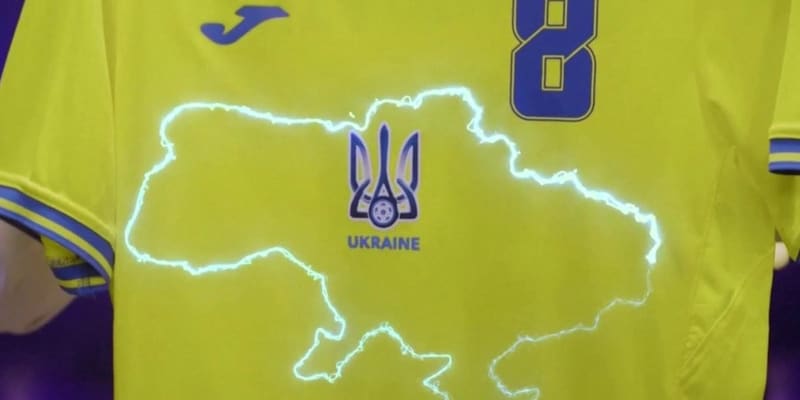 サッカー・ウクライナ代表のユニフォーム、「政治的挑発だ」とロシアが反発