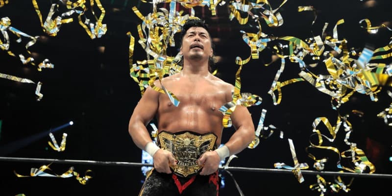 新日本・鷹木、オカダに激勝　IWGP初戴冠「はい上がったぞ！」飯伏を挑戦者指名