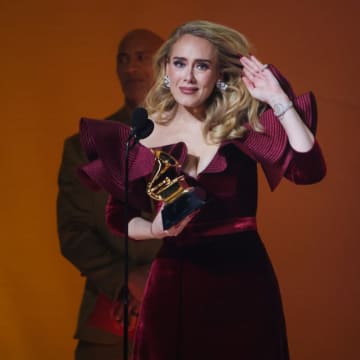アデルとエド・シーラン、チャールズ国王の戴冠式コンサートに出演叶わず！？