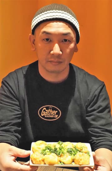 たこ焼き「ねぎ塩レモン」に「まっ黒のりソース」…　木更津総合高3年生とOB店主、コラボメニュー開発「思い出に」
