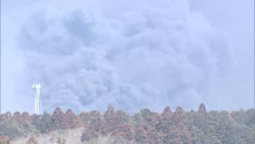 【速報】成田空港近く 廃材燃える　消防車33台出動 消火活動中