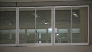 卒業式中に生徒71人の財布から79万円盗まれる　無施錠の教室だけ、現金だけ狙われる　千葉･日体大柏高校
