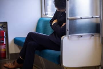 田園都市線で2時間寝過ごし、目覚めたら”深夜の南栗橋駅”　久喜で夜を明かした男性