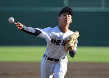 京都・龍谷大平安高校、センバツ3回戦で敗退　宮城・仙台育英に1-6