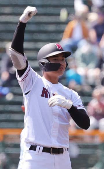 広陵・真鍋、復調の3安打　ゴムチューブ使い練習、打席の「間」取り戻す【センバツ高校野球】