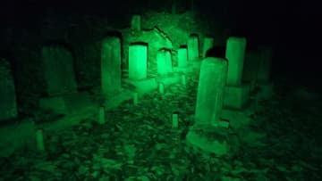 「目を覚ますと周りは墓地」飲み過ぎて見知らぬお寺の縁側で寝ていた男性