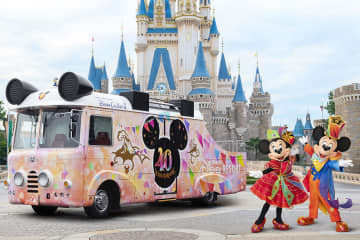 ＜東京ディズニーリゾート40周年＞あなたのまちにミッキーがやってくる？！　全国各地のお祭りに登場