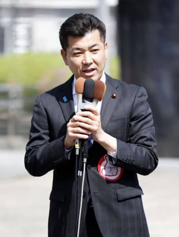 泉氏、負担増前の解散要求　防衛増税、少子化巡り
