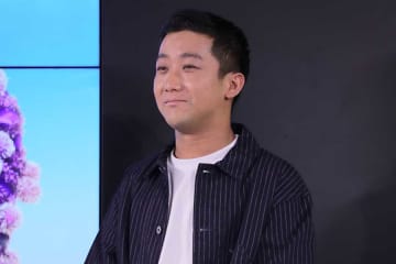 パパ1年目の瑛人、ハマっているゲームは花札「正月からほぼ毎日やっています」