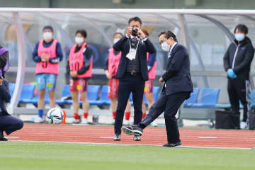 重くのしかかる「11年不倫」報道…黒岩神奈川県知事、4月のスケジュールが激減「イベントには呼びにくい」