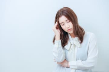 友人カップルと飲んだら喧嘩をはじめて……　結局絶縁することになったエピソード
