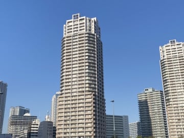 我が子が突然「理解不能な言語」を喋りだした〈タワマン暮らしの衝撃〉