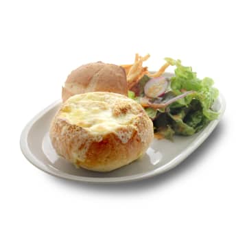 チーズで日々に彩りを！　千葉県内初、「チーズガーデン」シャポー船橋にオープン　フード・スイーツ充実のカフェ併設