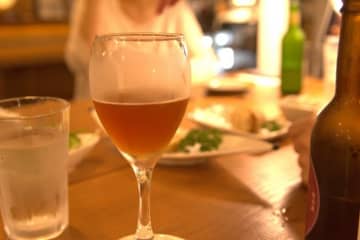 Z世代「日常的にお酒を飲みたくない」8割強　上司との飲み会は「できるだけ行きたい」が全年代で最多