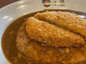 甘いけど辛い！？中毒性のあるカレー店「日乃屋カレー野田店」